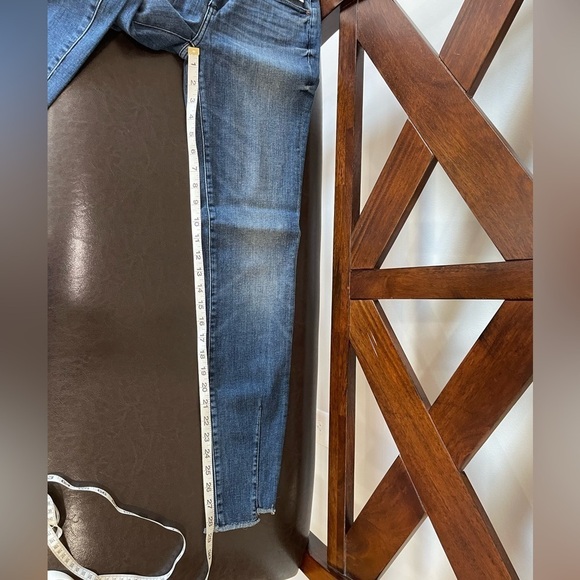 DL1961 Florence mid -rise Insta sculpt luxe skinny jeans in a size 26 NWT - Picture 7 of 16